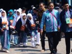 suasana-pemberangkatan-619-calhaj-asal-solo-di-masjid-ageng-solo-senin-78_20170807_104714.jpg
