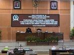 suasana-rapat-paripurna5.jpg