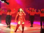 via-vallen-saat-syuting-video-klip-di-studio-tvri-senayan-jakarta-pusat-sabtu-3062017_20180701_234104.jpg