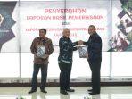 wali-kota-tegal-dedy-yon-supriyono-kanan-menerima-opini-wtp.jpg