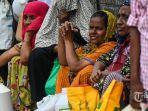 warga-sri-lanka-mengantre-minyak.jpg