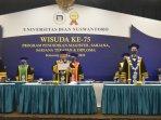 wisuda-mahasiswa-udinus1.jpg