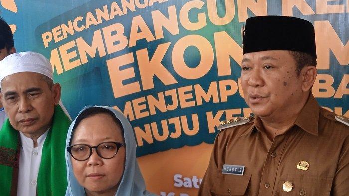 Bupati Sarankan BUMNU Grosir Jember Jangan Cari Untung Banyak-Banyak