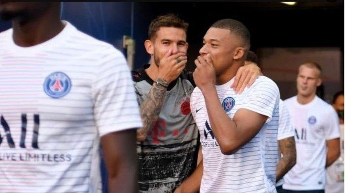 Lontar Kata Diduga Menghina Barcelona, Bek Anyar PSG Dapat Sorotan Tajam dari Fans Blaugrana