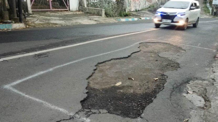 Pemkab Jember Alokasikan Rp 17 Miliar untuk Perawatan Infrastruktur Jalan