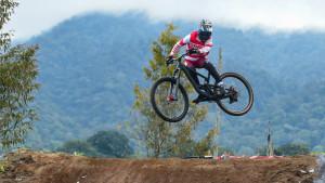 Bwi-Ijen-Geopark-Downhill.jpg