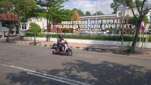 Kantor-Dinas-Penanaman-Modal-dan-Pelayanan-Terpadu-Satu-Pintu-Jember.jpg