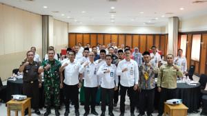 Kantor-Imigrasi-Kelas-I-TPI-Jember-melaksanakan-Rapat-Tim-Pengawasan-Orang-Asing.jpg