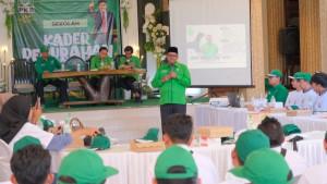 Ketua-DPRD-Kabupaten-Pasuruan-Samsul-Hidayat-saat-di-acara-SKP-PKB.jpg