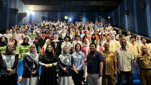 Seminar-soal-bertajuk-Slow-Aja-Belajar-Damai-sama-Diri-Sendiri-digelar-UT-Jember.jpg