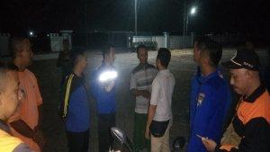 Tim-SAR-gabungan-saat-berkoordinasi-di-halaman-kanto4-KSOP-Panarukan.jpg