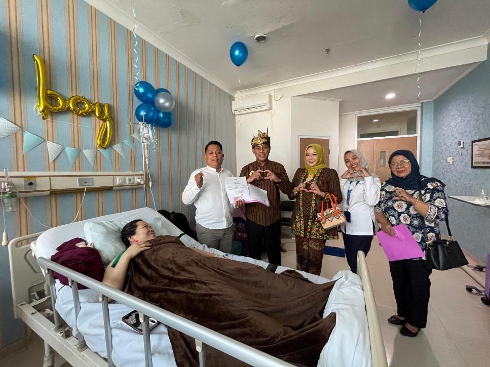 16 Bayi Lahir di Jember pada 17 Agustus, Dapat Paket Administrasi Kependudukan Lengkap dari Pemkab