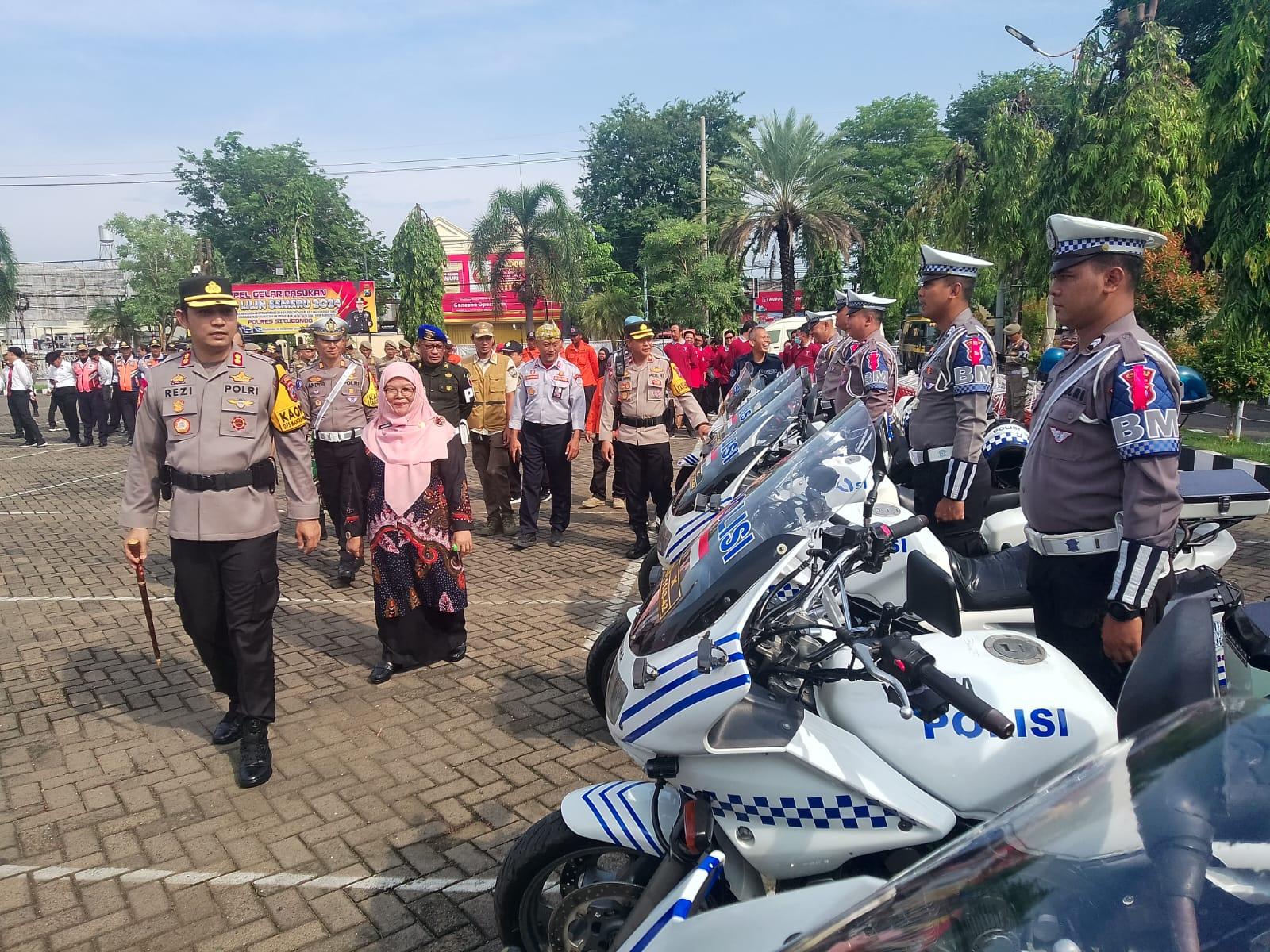 Jelang Nataru, Polres Situbondo Dirikan Satu Posyan dan Lima Pospam di Jalur Pantura