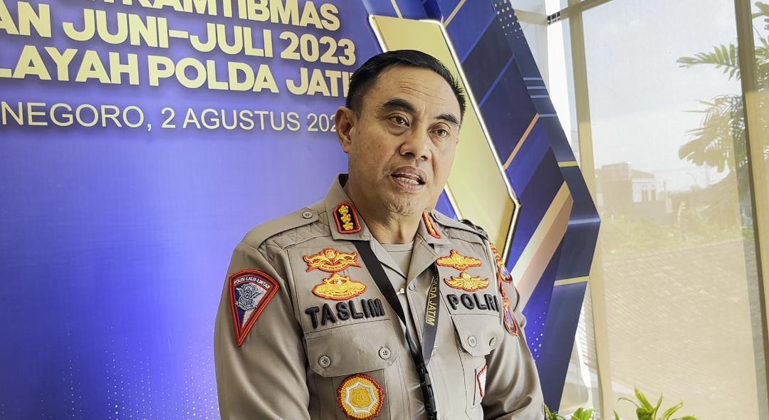 Direktur-Ditlantas-Polda-Jatim-Kombes-Pol-M-Taslim-Chairuddin.jpg