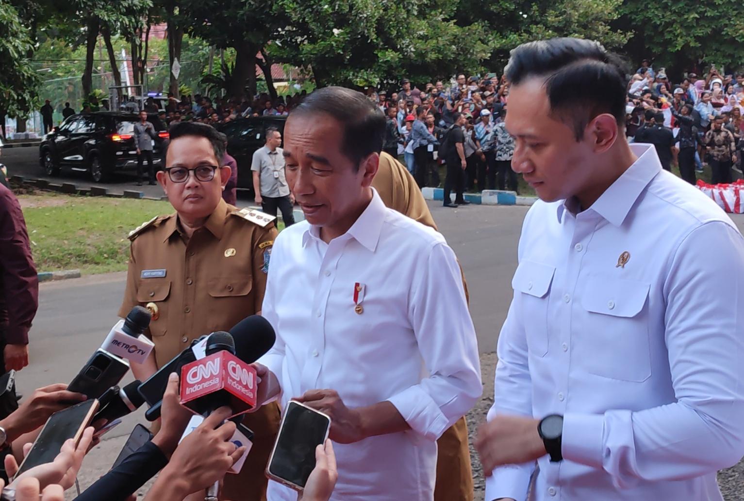 Jokowi-di-banyuwangi-akhir-April.jpg