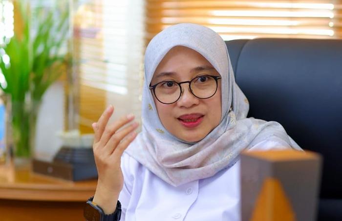 KERETA-CEPAT-Bupati-Banyuwangi-Ipuk-Fiestiandani-Ipuk.jpg