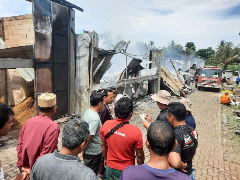 Kandang Berisi 34 Ribu Ekor Ayam di Jember Hangus Terbakar, Kerugian Capai Rp 1,4 Miliar