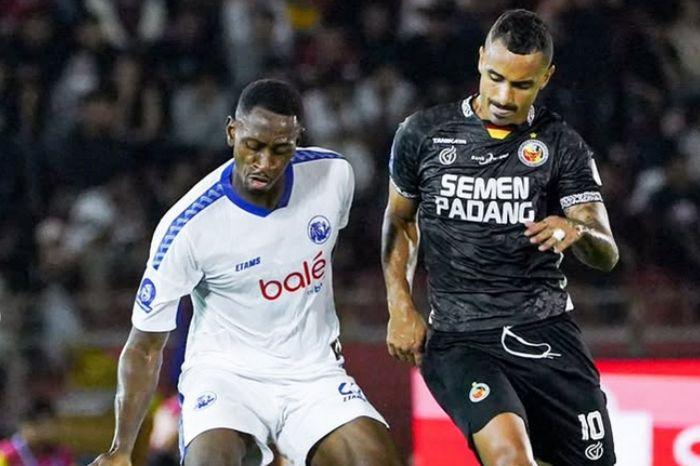 Momen-laga-Semen-Padang-vs-Arema-FC-di-Super-League-20252026.jpg