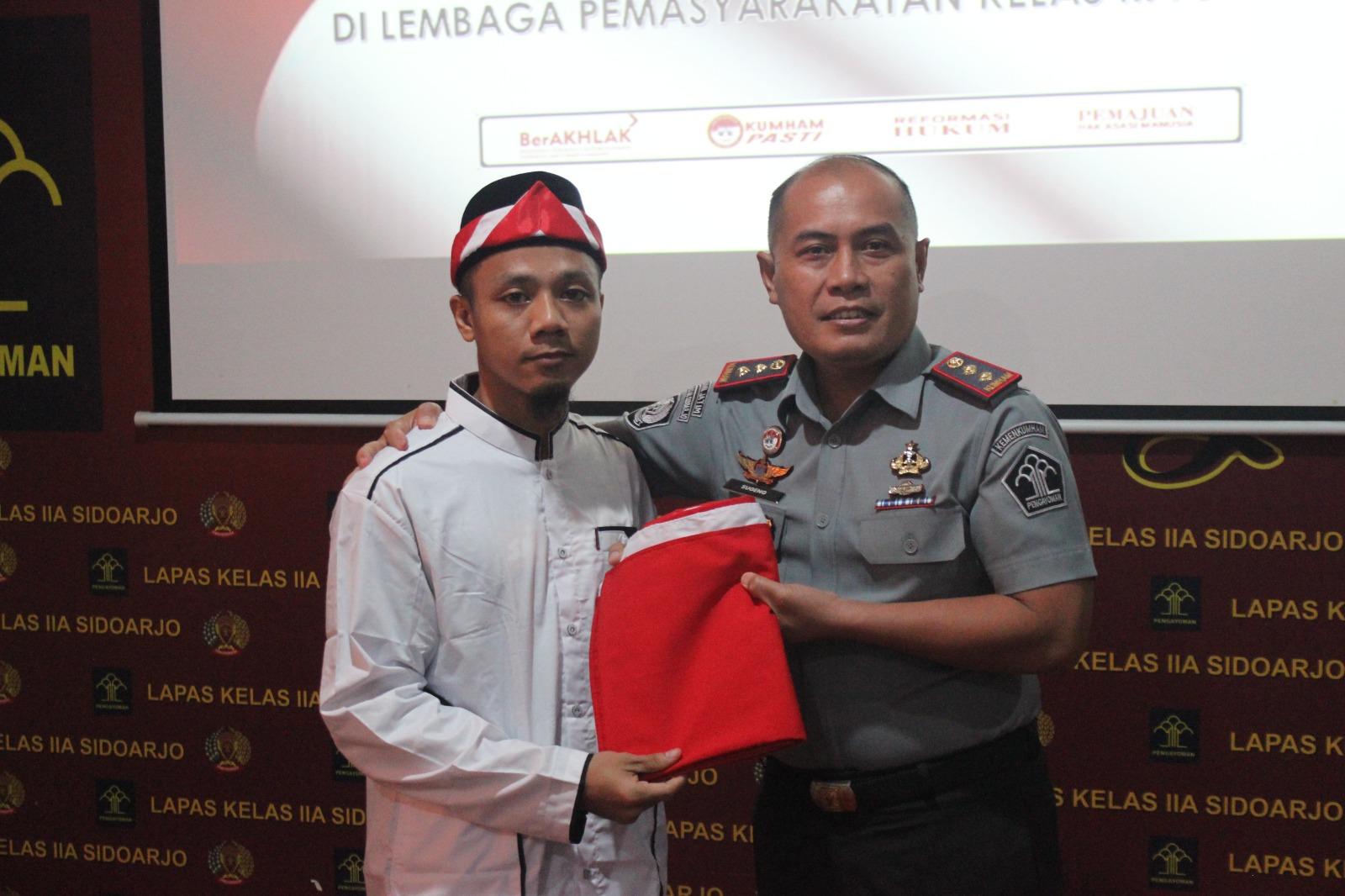 Teroris Asal Merauke Akhirnya Insyaf, Ikrar Setia Kepada NKRI di Lapas Kelas IIA Sidoarjo