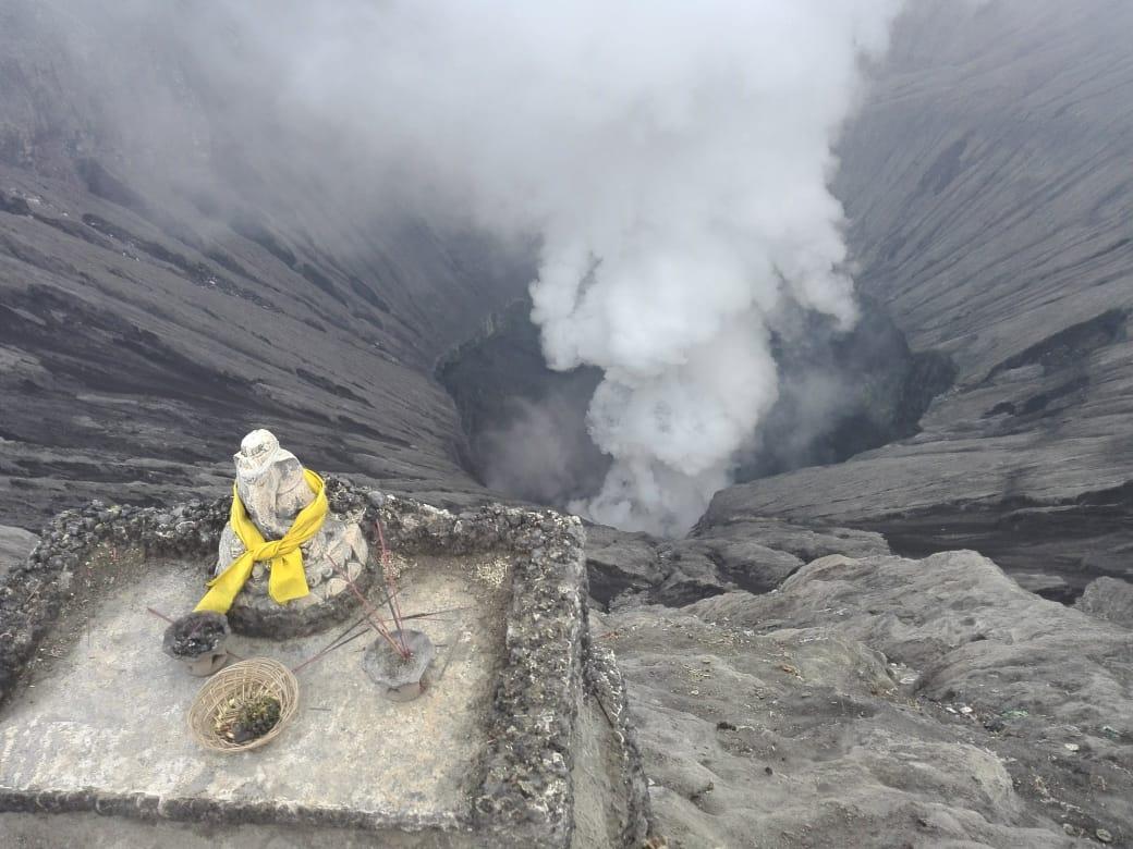 Kesabaran Warga Tengger Menyikapi Hilangnya Patung Ganesha, Serahkan ke Pihak Berwenang