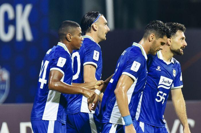 Potensi 4 Pemain Merapat ke Persib Bandung, Ada Bintang Korsel, 3 Lainnya Pemain Naturalisasi