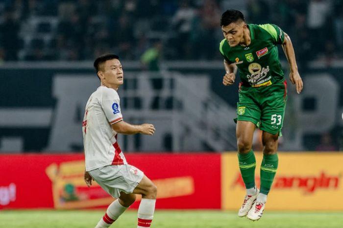 Penampilan-eks-Persib-Bandung-Rachmat-Irianto-di-laga-Persebaya-Surabaya-vs-Persis-Solo.jpg
