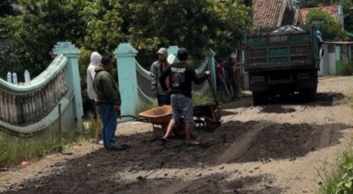 Perbaikan-swadaya-Sukorejo-Probolinggo.jpg