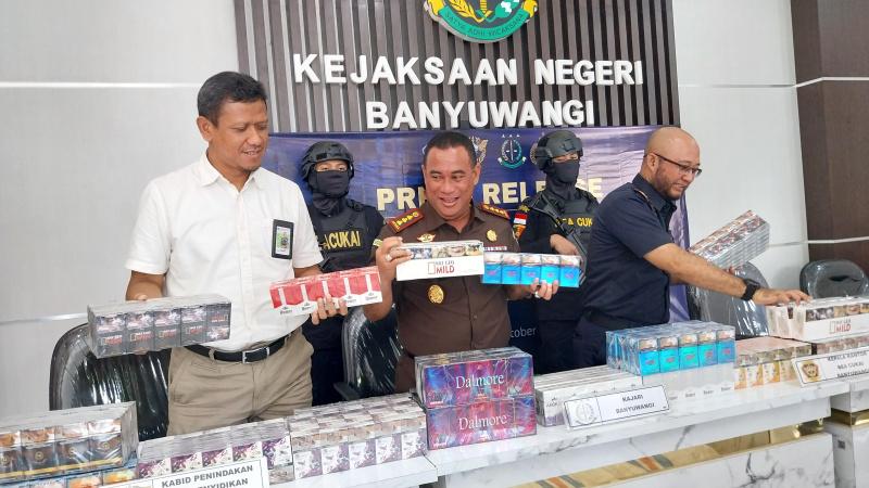 Rokok-ilegal-Banyuwangi.jpg