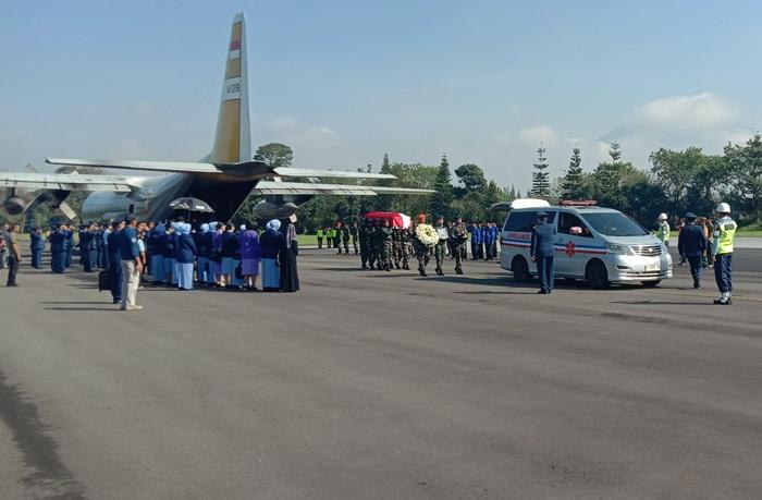 jenazah-tni-fajar.jpg