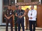 Bupati-tentang-Satyalancana-Wira-Karya.jpg