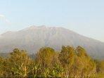 Gunung-Raung-ditutup.jpg
