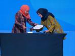 Ipuk-Fiestiandani-menandatangani-nota-kesepakatan-Restotative-Justice.jpg