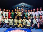 JUARA-UMUM-Tim-Muaythai-Kabupaten-Probolinggo.jpg