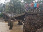 Jembatan-tawing-Trenggalek.jpg