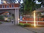 Kafe-dan-Rest-Area-Gumitir-Jember-jelang-watu-kumandang-adzan-magrib.jpg