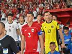 Kapten-Timnas-Indonesia-Jay-Idzes-memimpin-pasukannya.jpg