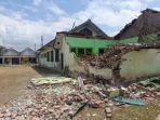 Kecamatan-Sukodono-Kabupaten-Lumajang-ambruk-sejak-Minggu-2082023.jpg