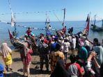 Keluarga-Sima-menangis-histeris-menyambut-kedatangan-jenazah.jpg