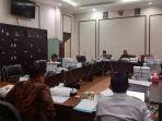 Komisi-I-DPRD-Kabupaten-Pasuruan-saat-menggelar-rapat-dengan-KPU-Kabupaten-Pasuruan.jpg