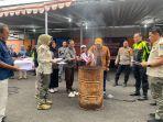 Membakaran-surat-suara-rusak-bondowoso.jpg