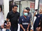Mujiono-saat-masih-hidup-dan-dirilis-Polres-Tuban-sebagai-tersangka-pada-Kamis-2442024-lalu.jpg