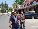 Pemilik-Pangkalan-elpiji-mendatangi-Polres-Lumajang.jpg