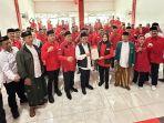 Penyerahan-rekom-PDI-Perjuangan-untuk-pasangan-Gus-Mujib-Ning-Wardah.jpg