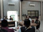 Persiapan-debat-ketiga-Pilkada-bondowoso.jpg