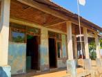 RUSAK-PARAH-Salah-satu-ruang-kelas-di-SDN-Banyuwulu-4.jpg