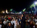 Suasana-meriah-nobar-Semifinal-Piala-Asia-U-23-di-depan-Pendopo-Banyuwangi.jpg