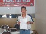 Wakil-PAN-lapor-ke-Bawaslu-Jember.jpg