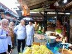 Zulhas-tinjau-pasar-di-banyuwangi.jpg