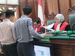 ituasi-sidang-merebutkan-jabatan-kepengurusan-Masjid-Al-Ichlas.jpg