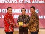 ketua-MA.jpg